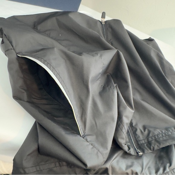 Zero Restriction Cloud Water Repellent Golf Vest Black S - Picture 10 of 11